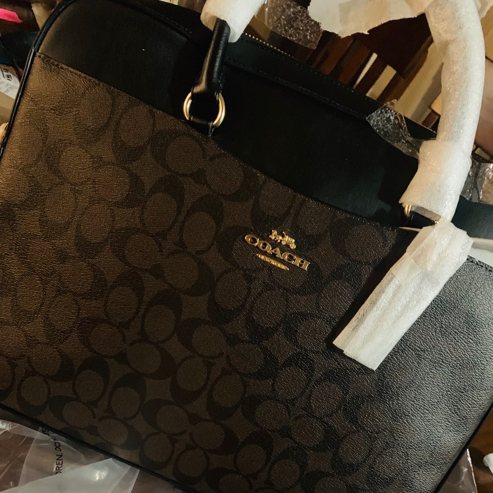 Coach purse ,totes, side bag - Picture 1 of 8
